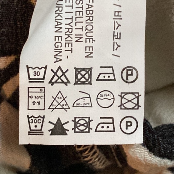 NWT.  Zara Black/Ecru Floral Print Shirt Midi Dress. Size XS. - Picture 10 of 10